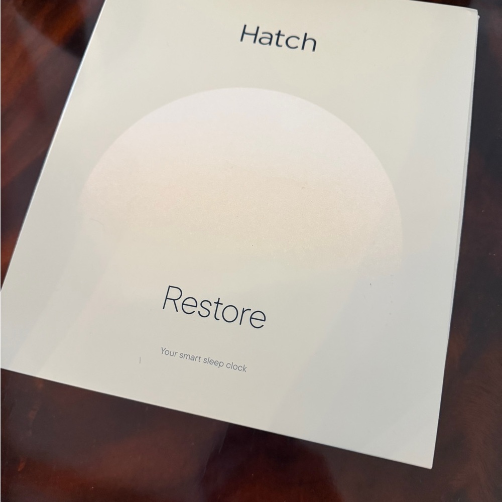 Hatch Restore Smart Sleep Clock in Cream